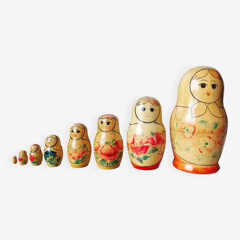 Set of 8 old Russian dolls