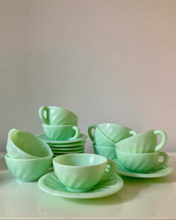 Service à café en opaline vert mint