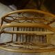 Magazines vintage rattan door
