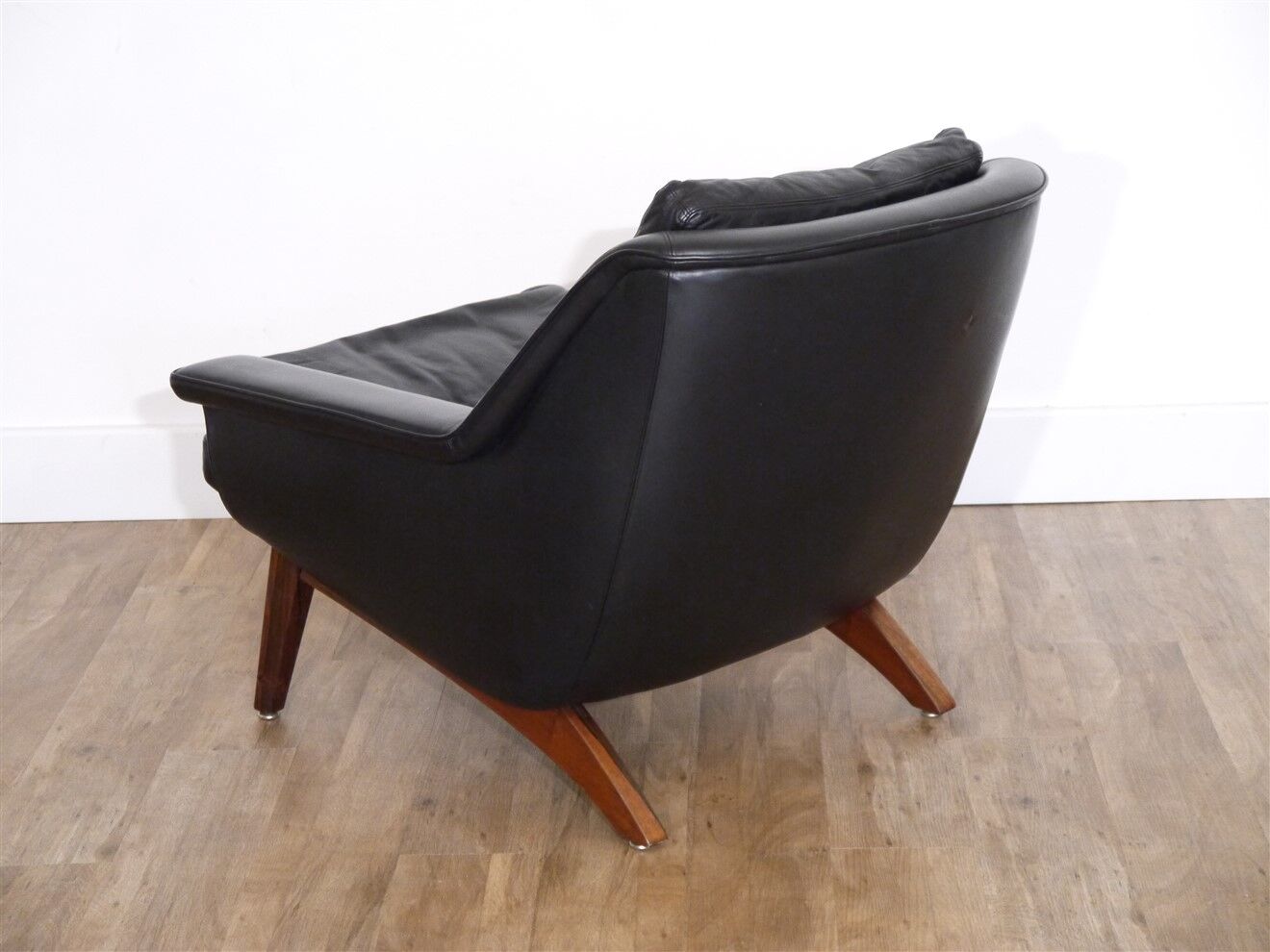 Danish leather and rosewood armchair 1960