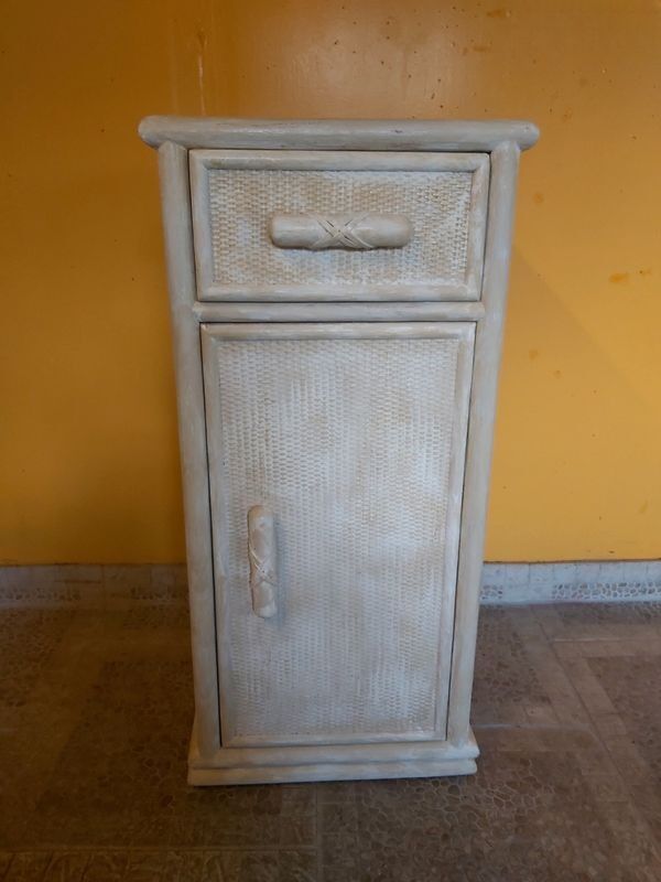 Bedside table