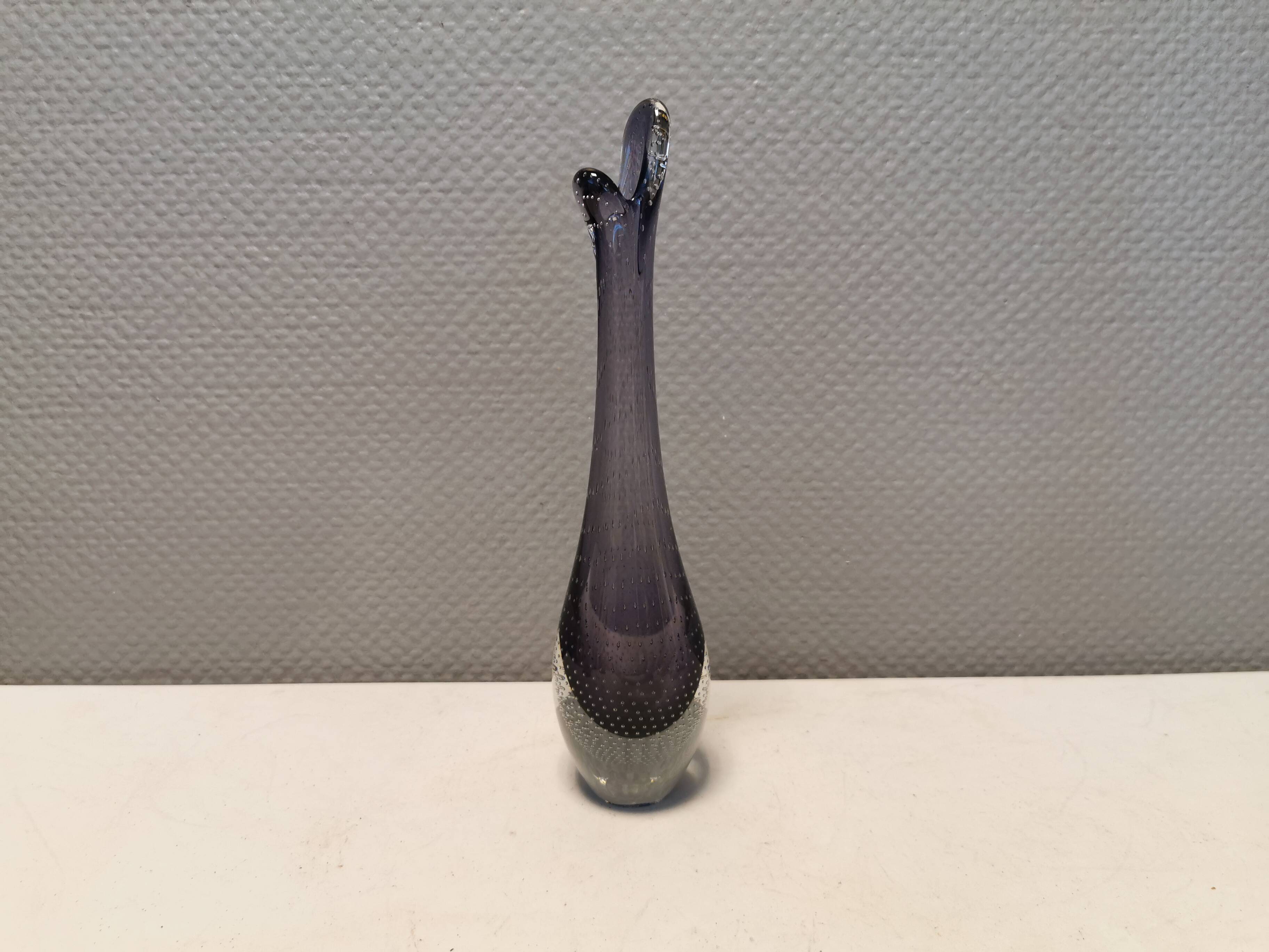 Purple/transperent Beak vase in mouth-blown glass of high quality. Danish design