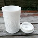 Apothecary pot in opaline