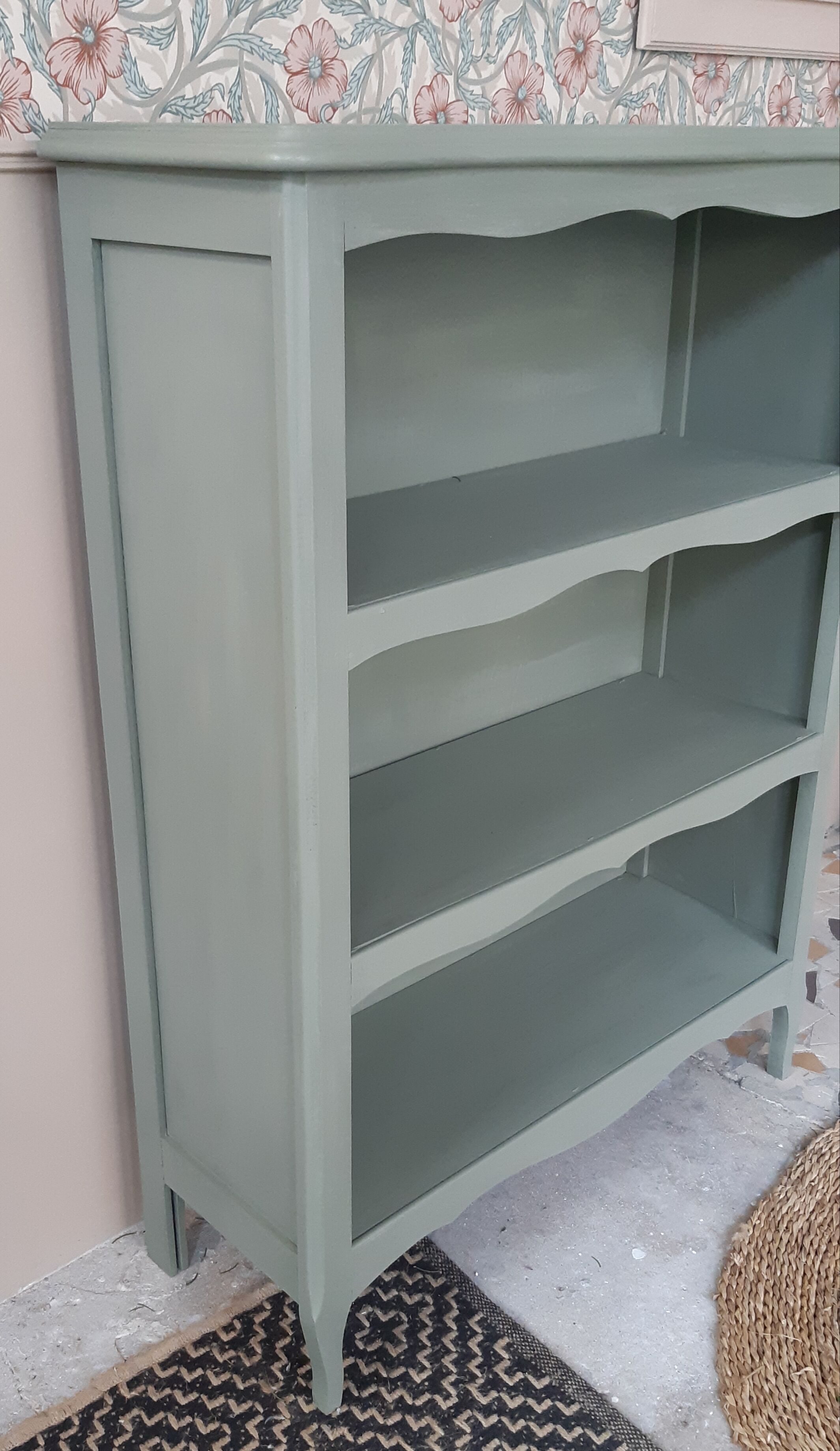 Bibus, eucalyptus green library