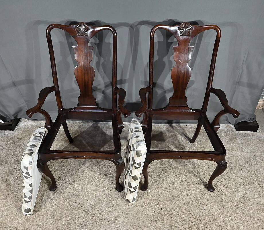 Pair of Chippendale Mahogany Armchairs, England - Early 20th Century