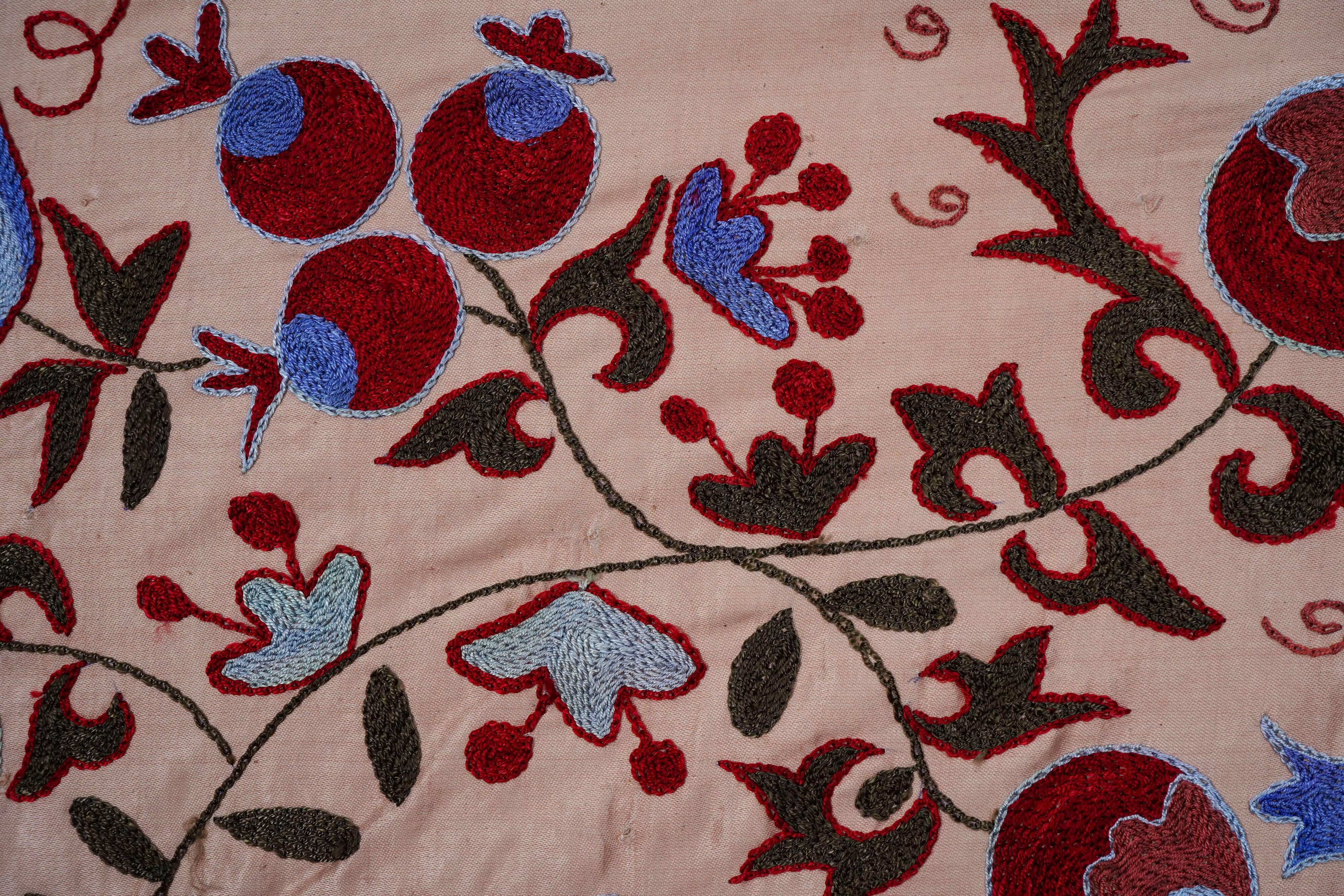 Hand-knotted rug, vintage Turkish rug 107x190 cm