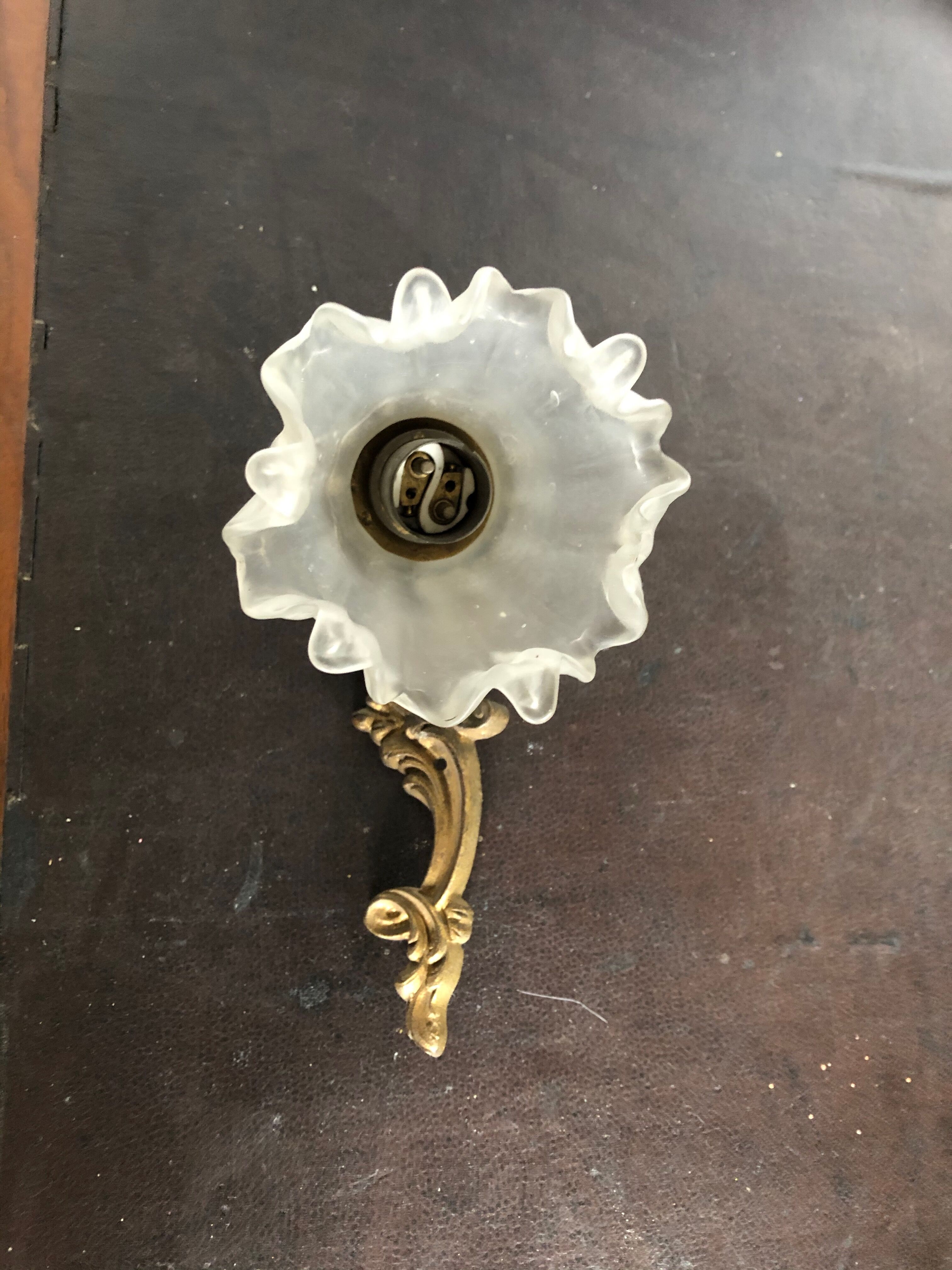 Antique art deco wall lamp