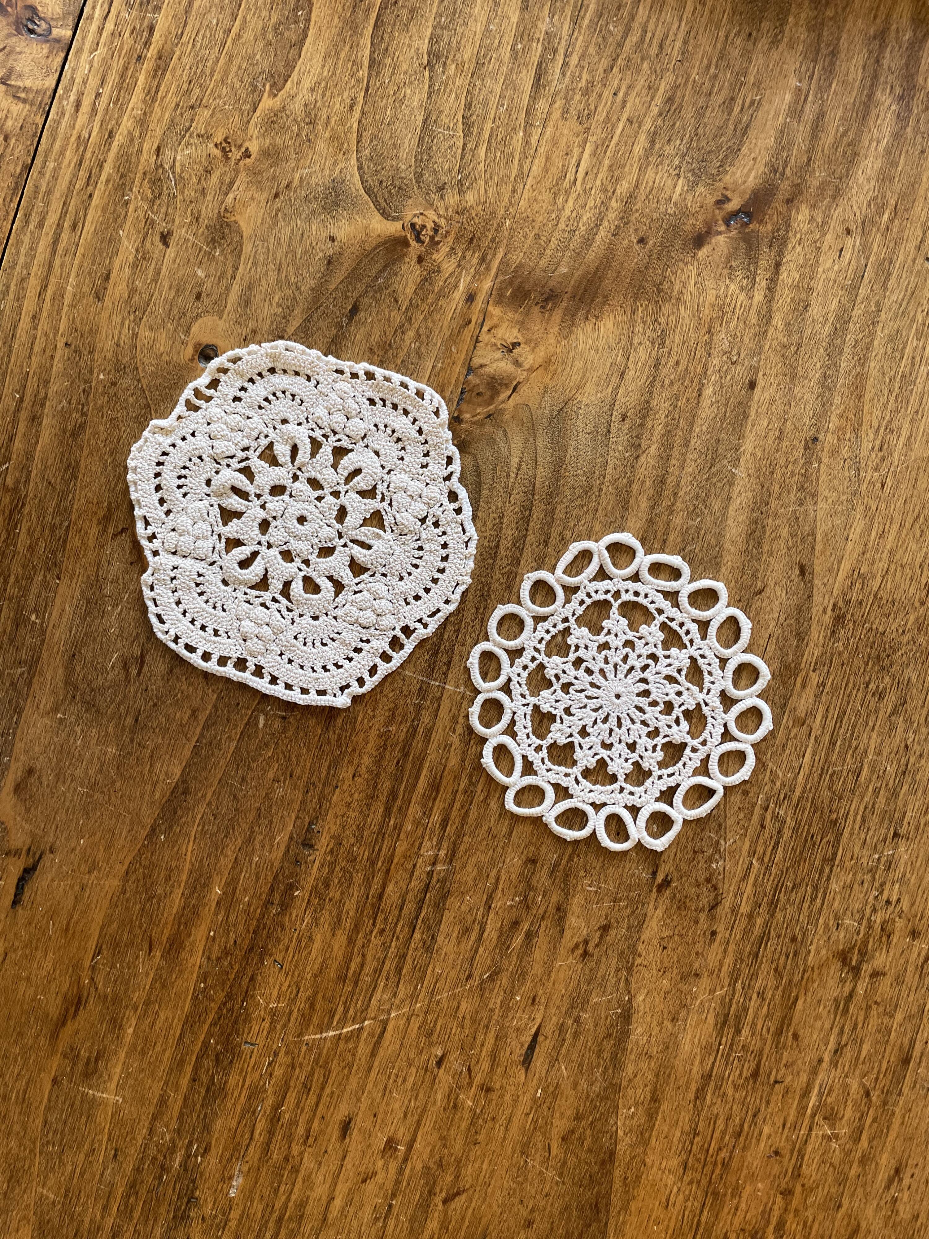 Set of 2 small placemats, crochet coasters, beige - vintage, old