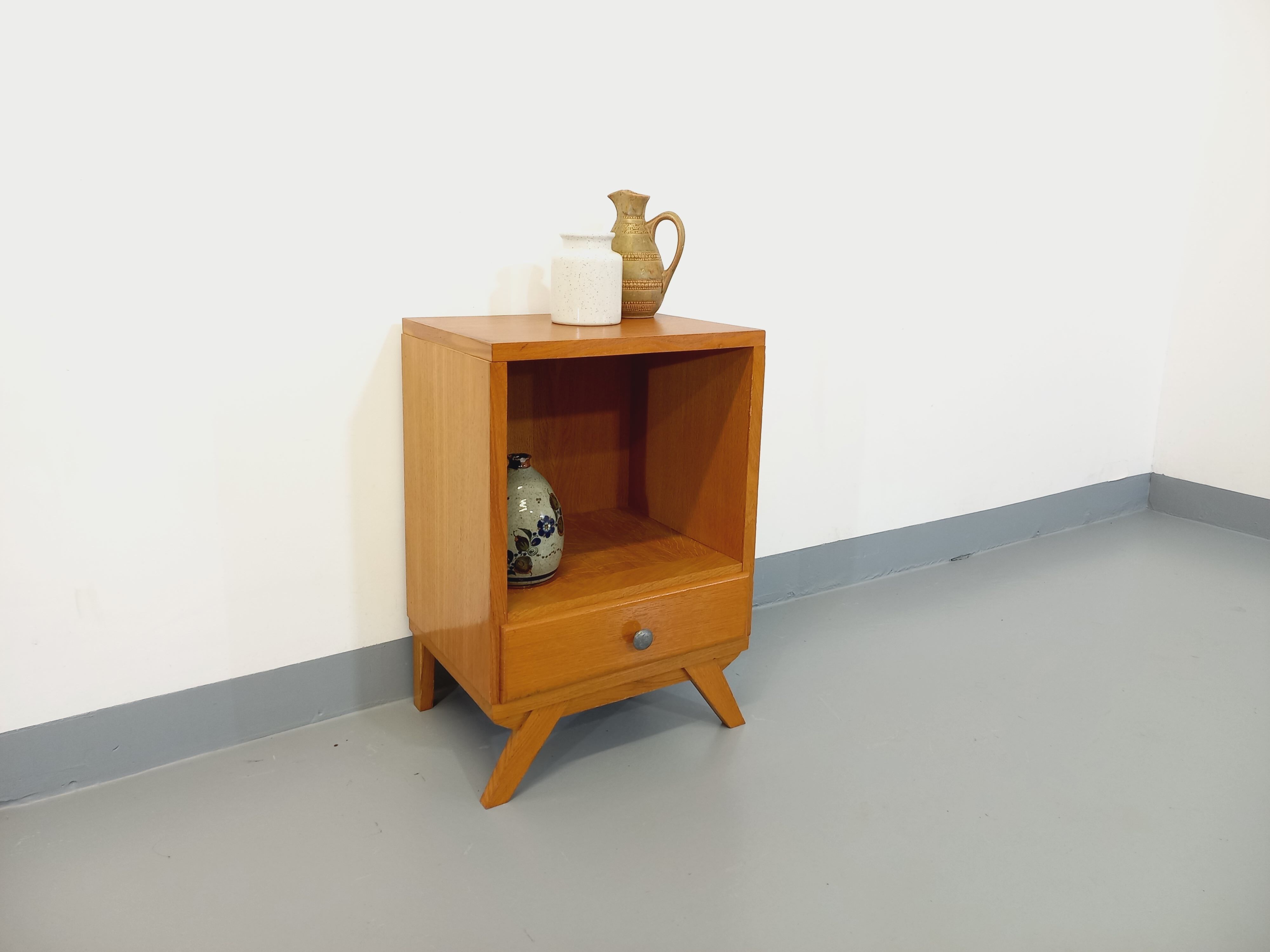 Vintage light wood bedside table from the 40s 50s