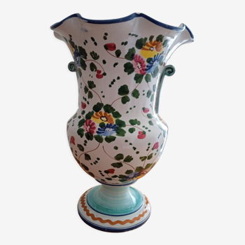 Vase ancien en céramique peint à la main