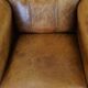 Charmant et robuste fauteuil en cuir de mouton, grand modèle