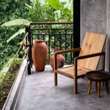 Armchair in natural wood (teak) minimalist design