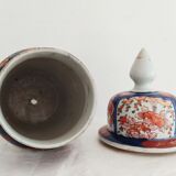 Japanese covered vase imari, late 19th century