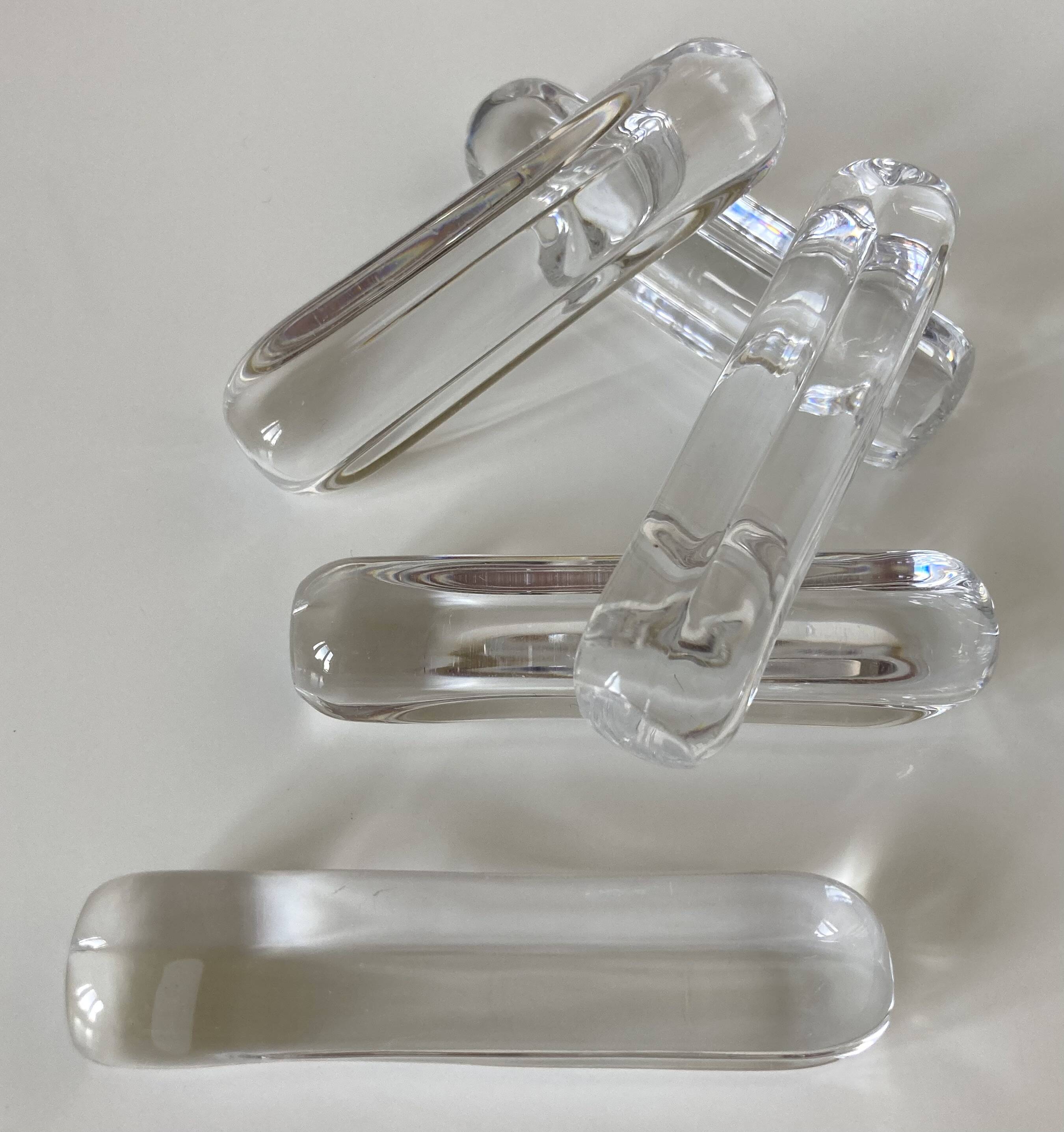 Set of five knife rests signed in crystal by the Daum Nancy house, 1960.