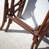 Curved wood trundle table