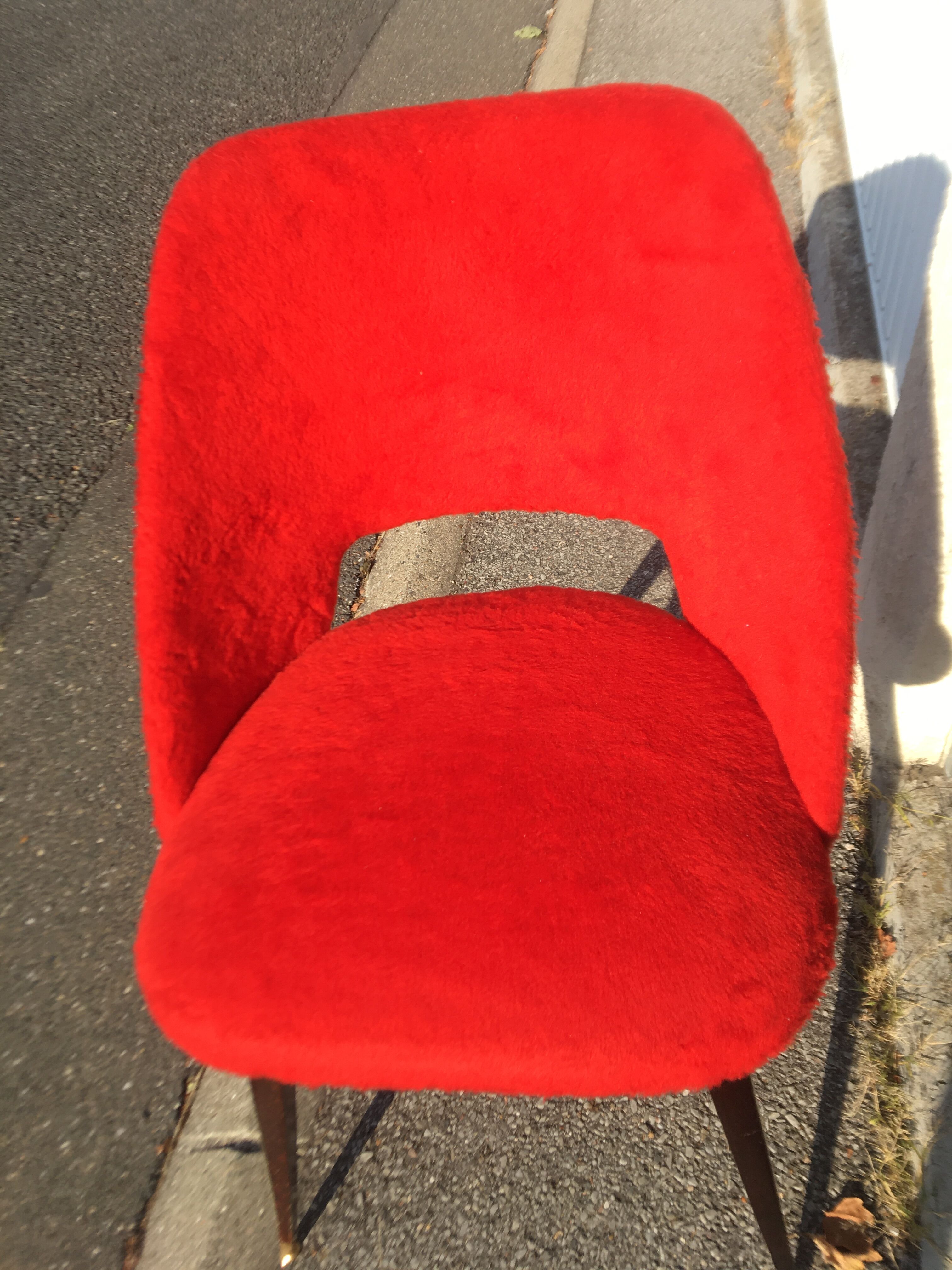 60's red soft chair