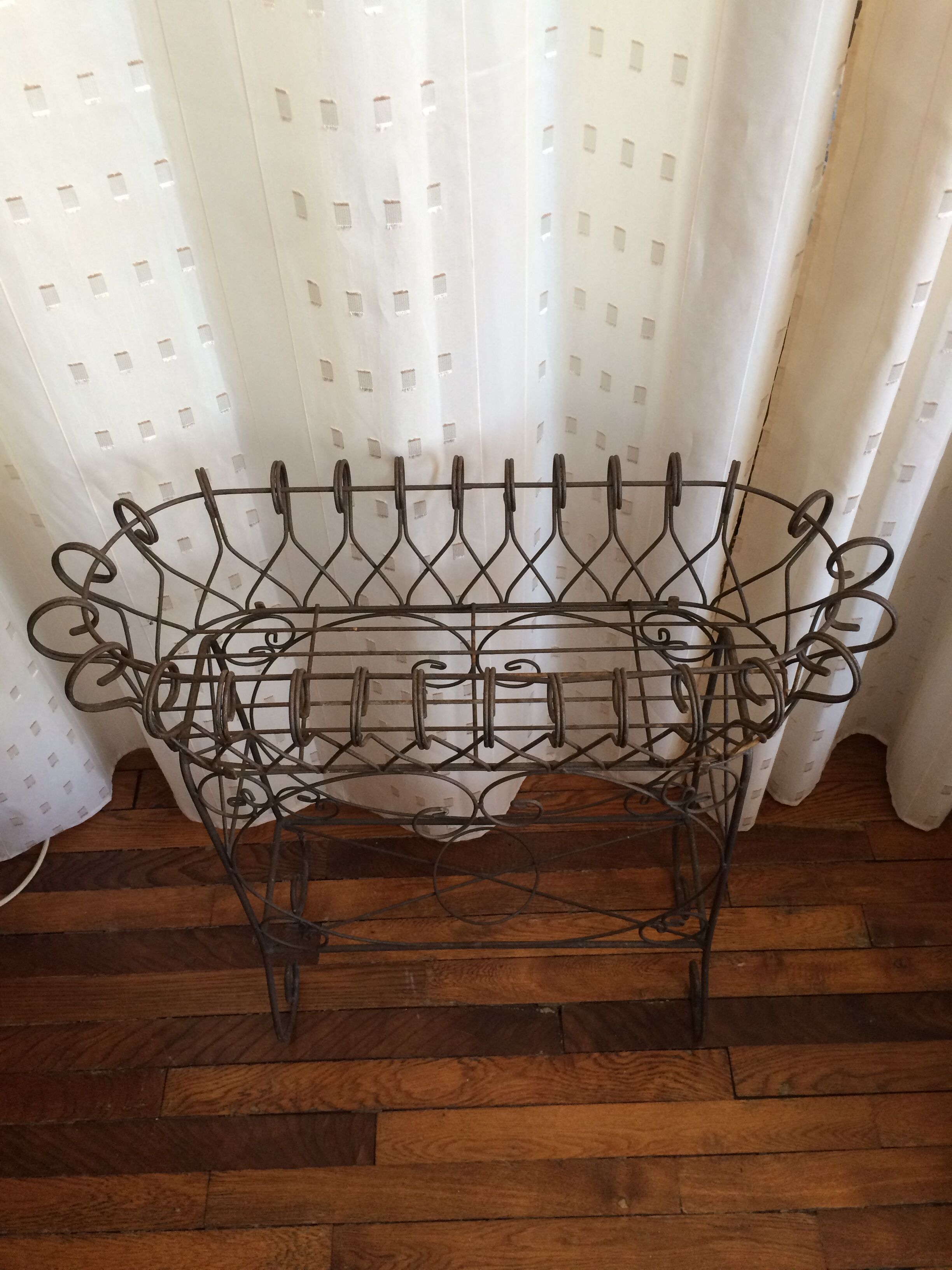 Wrought iron gardener years 50