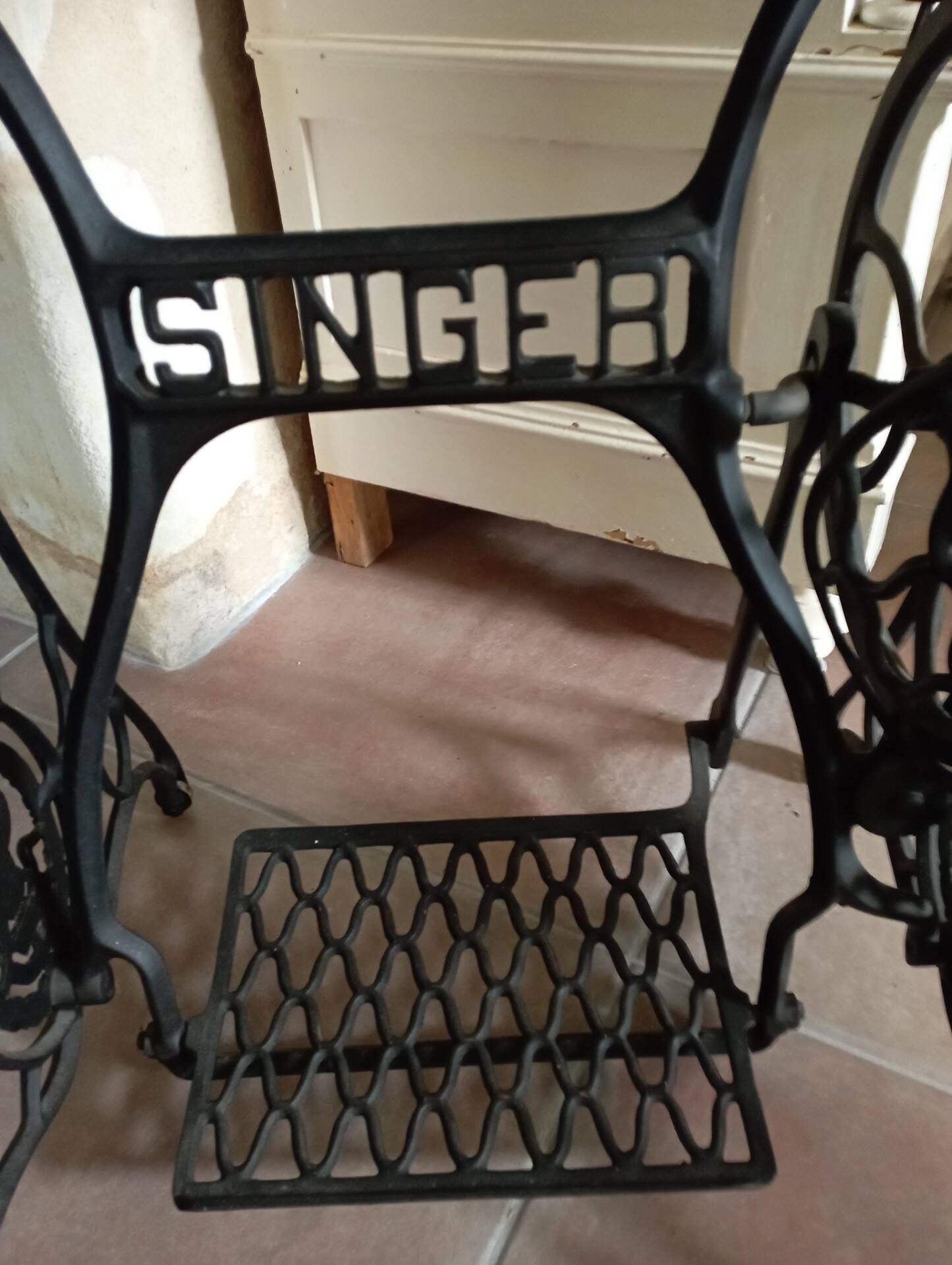 Singer sewing machine