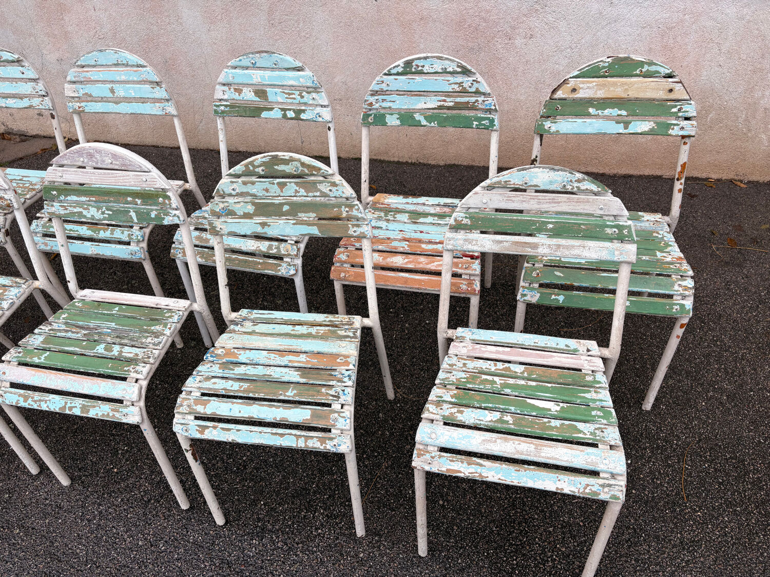 10 chaises de terrasse champêtre 