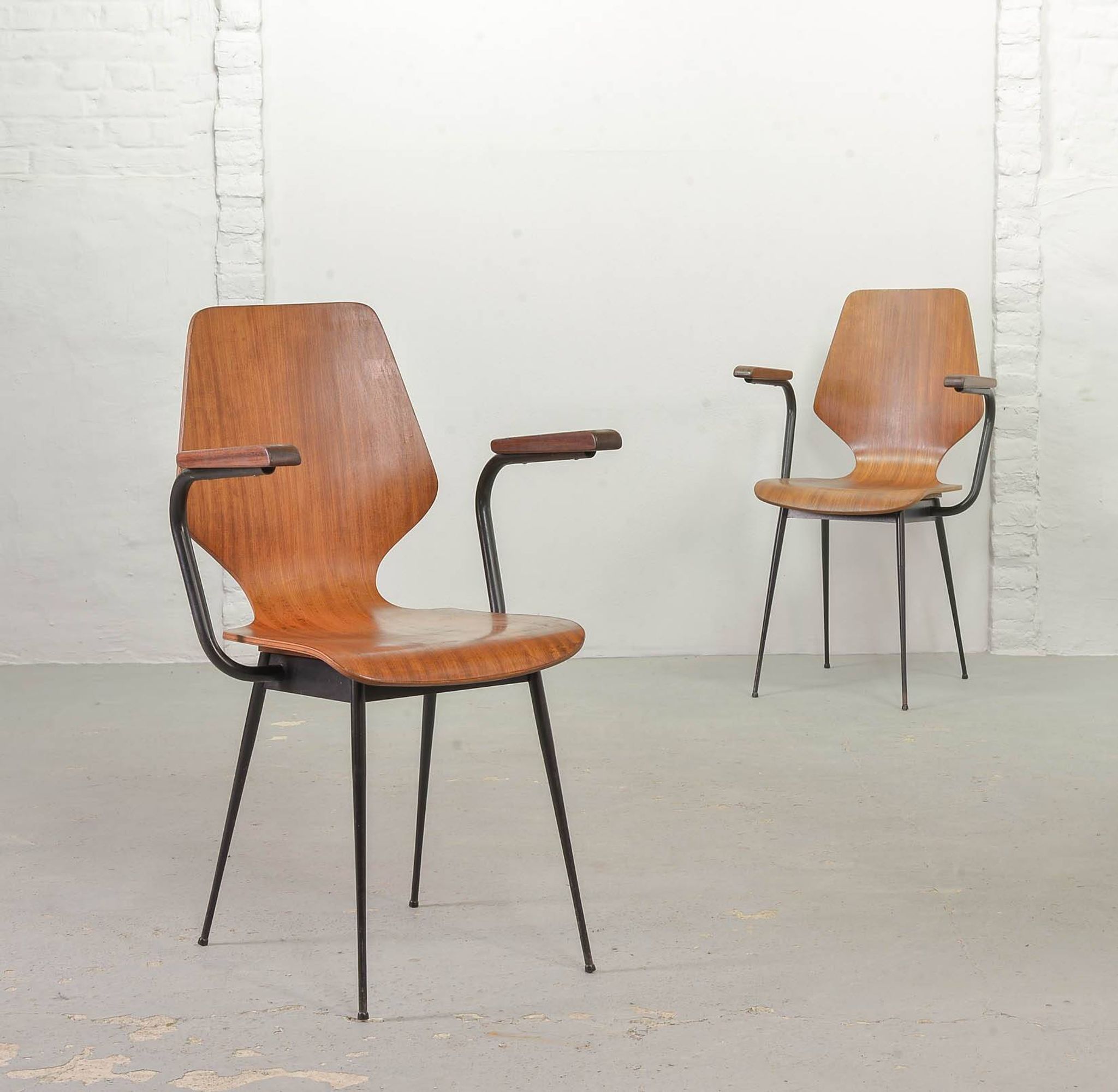 2 Carlo Ratti Style Minimalistic Plywood Side Chairs for Legni Curvati 50s
