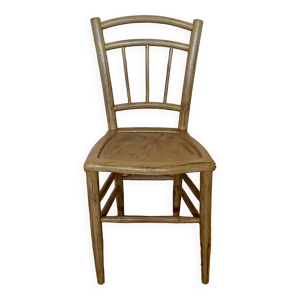 Chaise de bistrot patinée