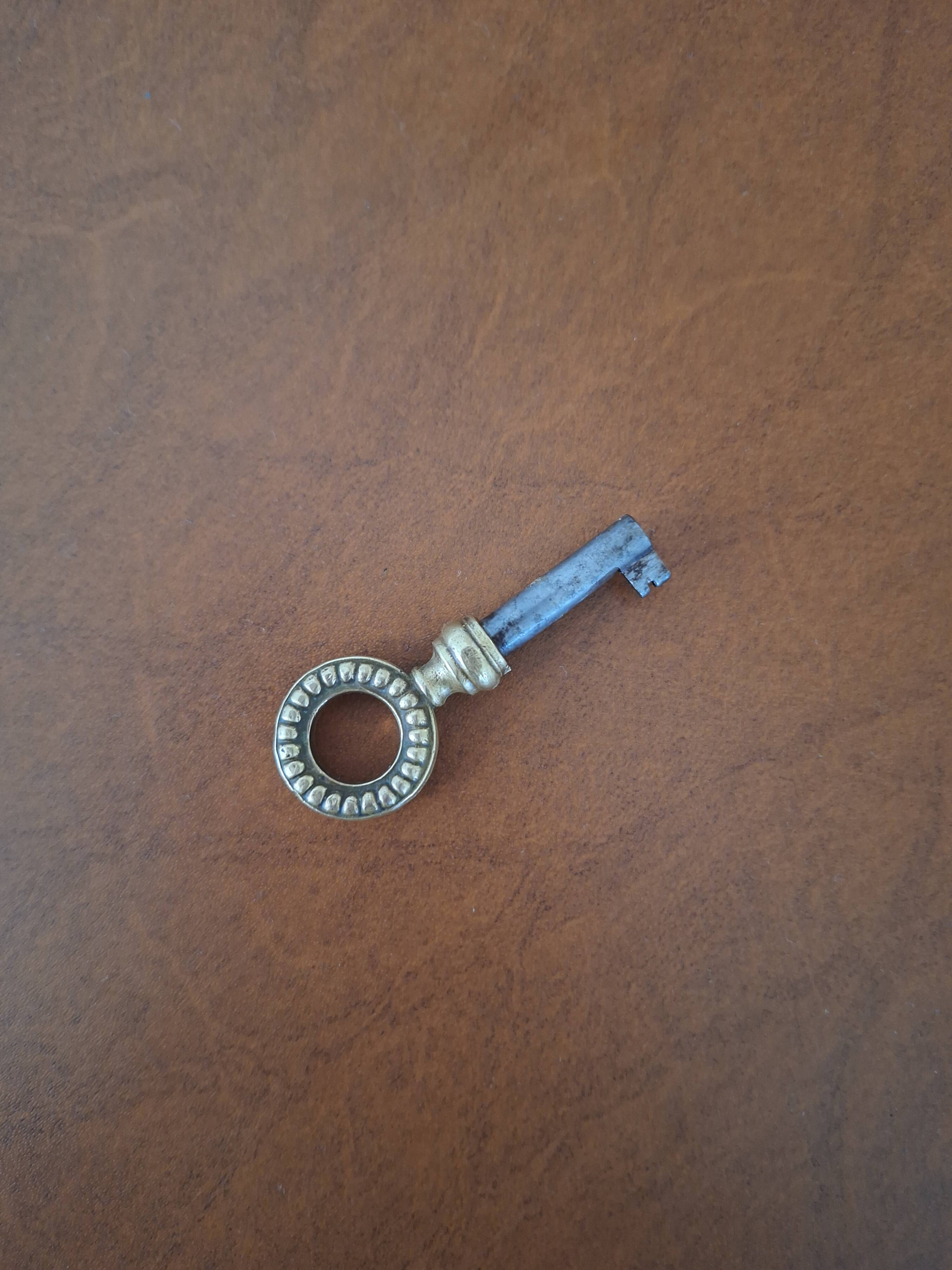 Louis XIV style desk