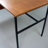 "Student" office of Pierre Guariche