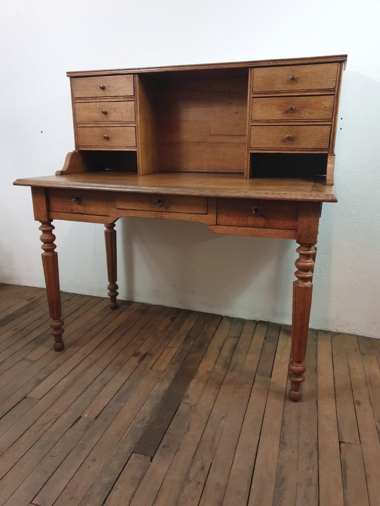 Bureau secrétaire