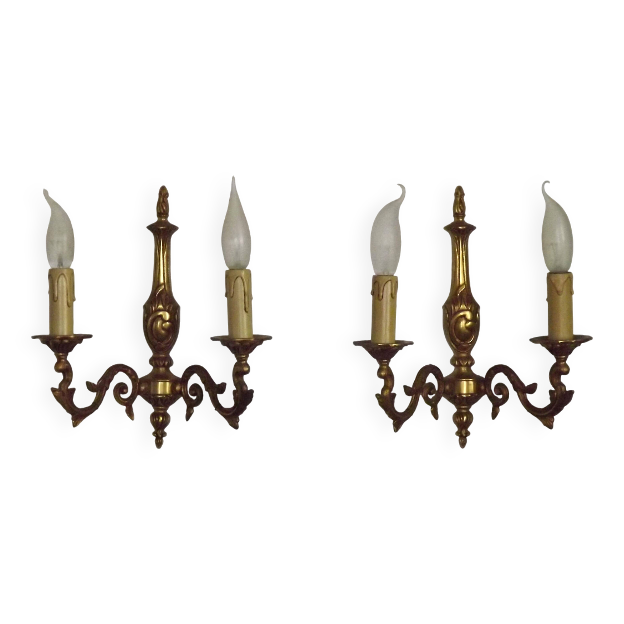 Pair Vintage French Traditional Style Bronze Mid Century Wall Lights 5345