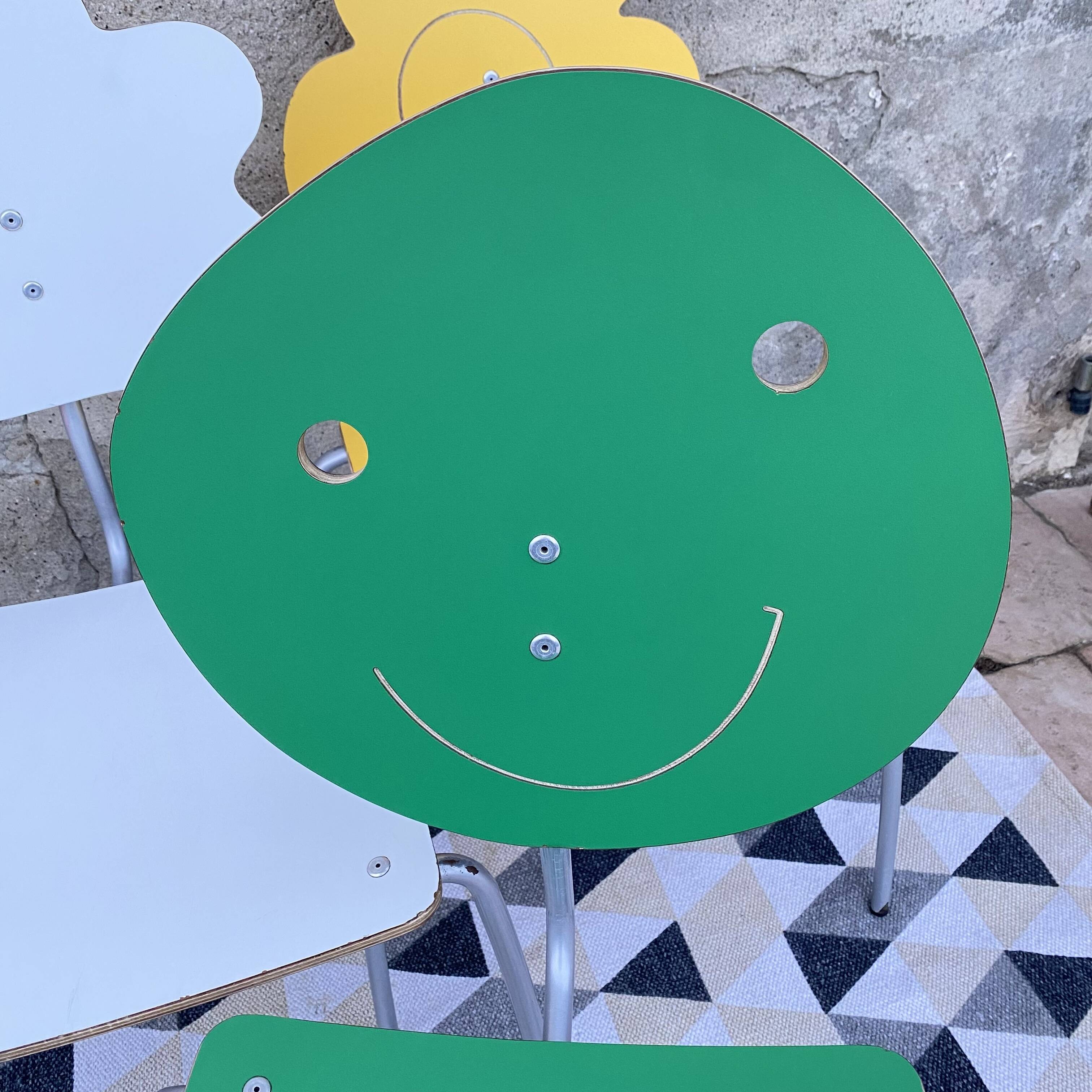 Smiley Chair Agatha Ruiz de la Prada