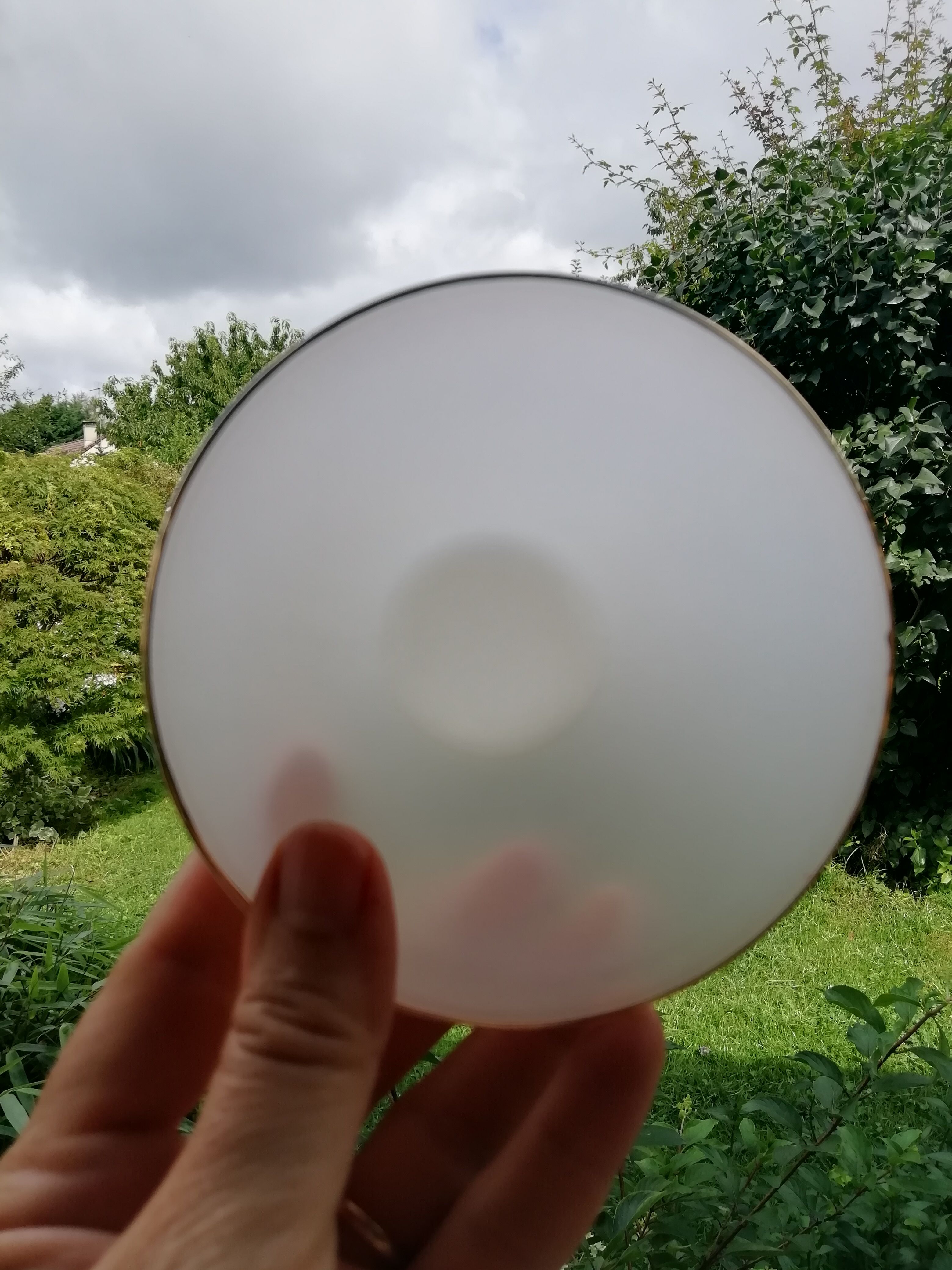 Batch of less opaline bowls