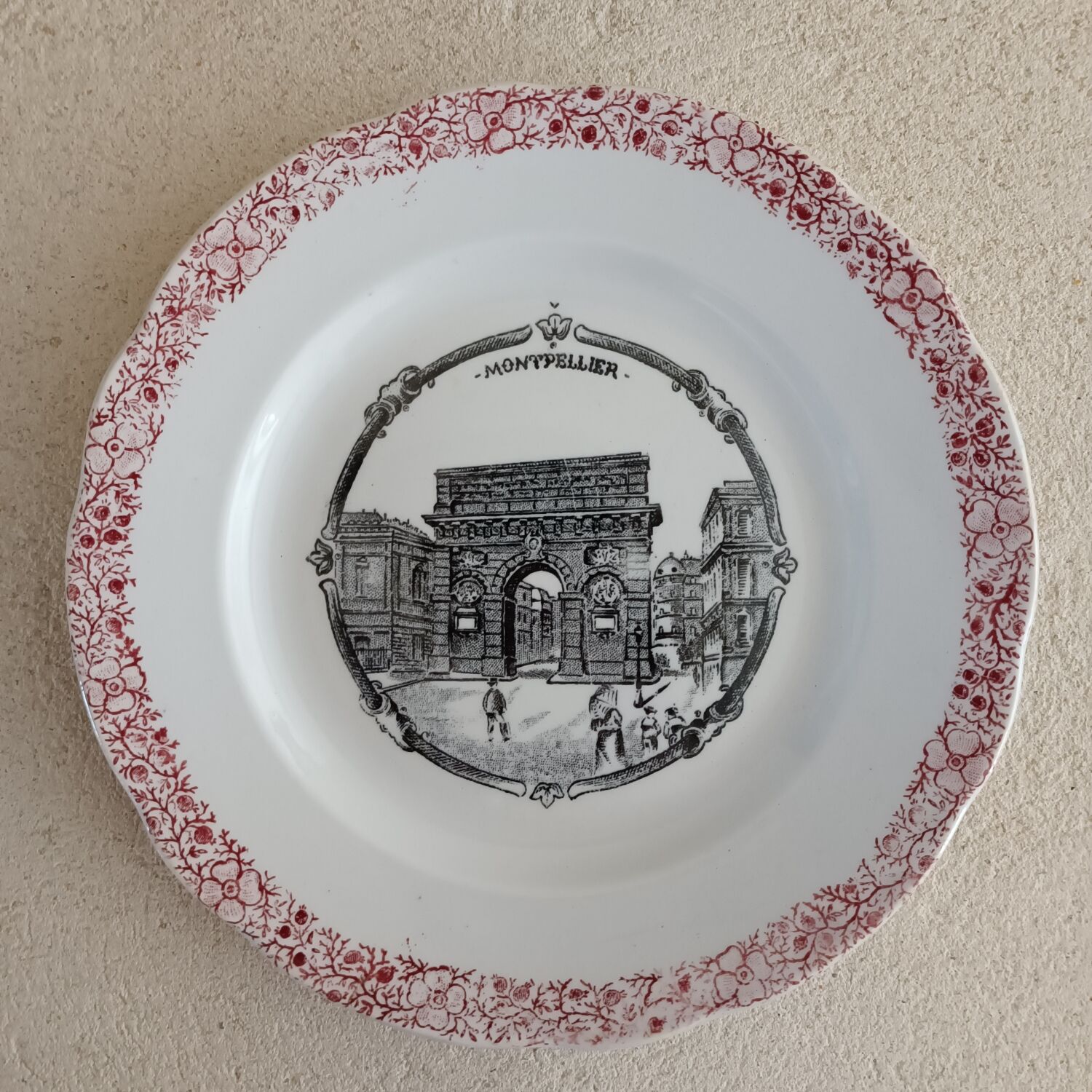 Iron earth plate Montpellier