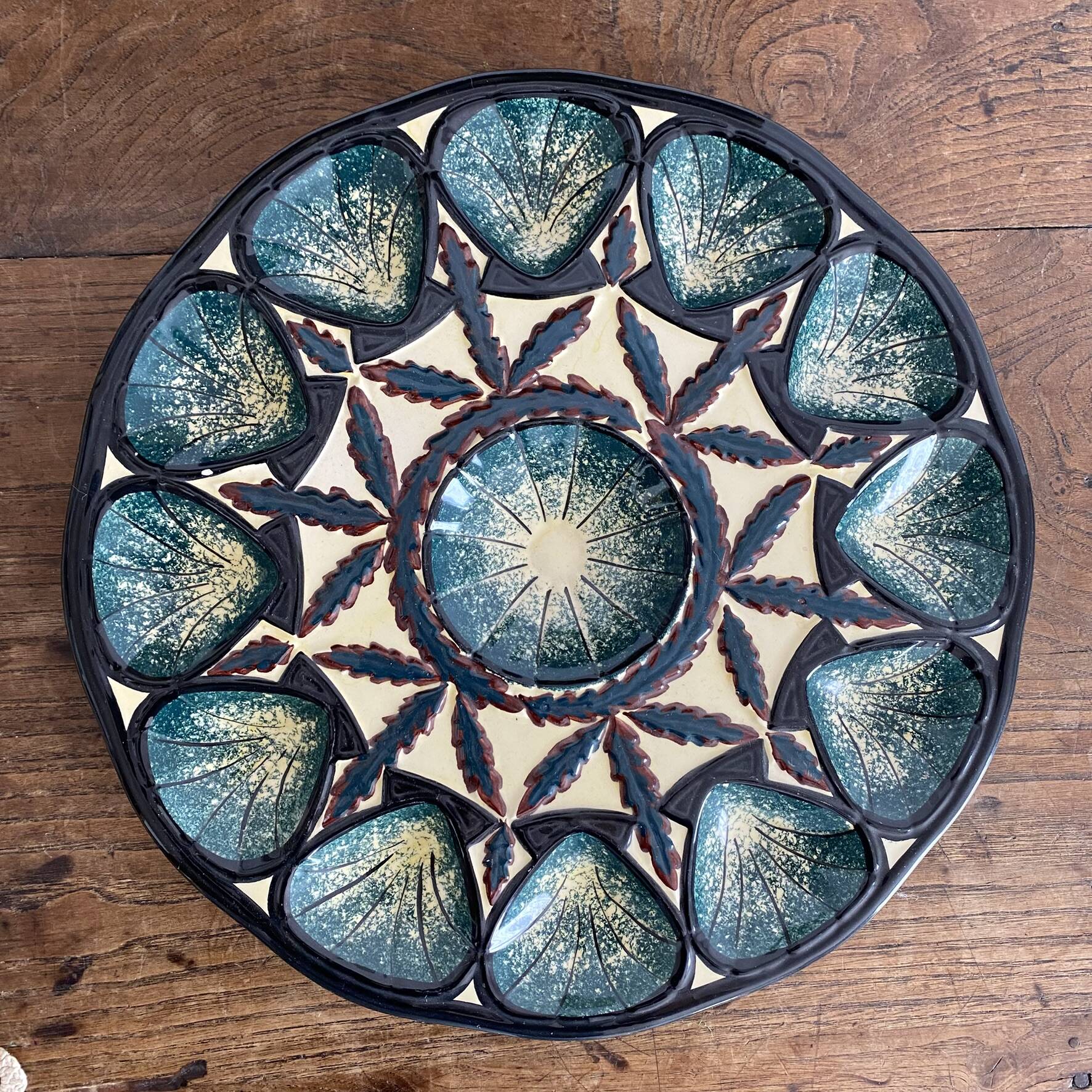 Vintage oyster dish St Jean de Bretagne