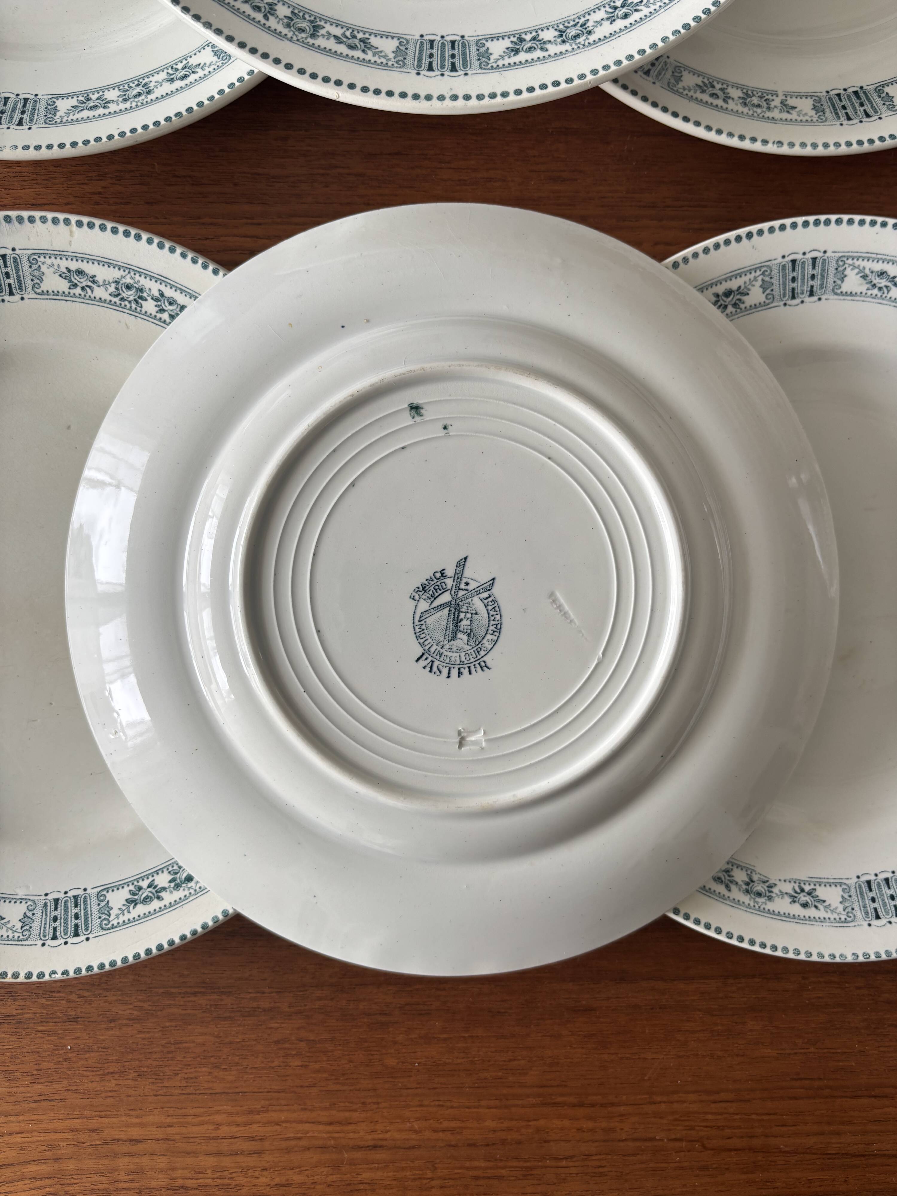 Set of 6 antique flat plates Moulin des Loups & Hamage model P