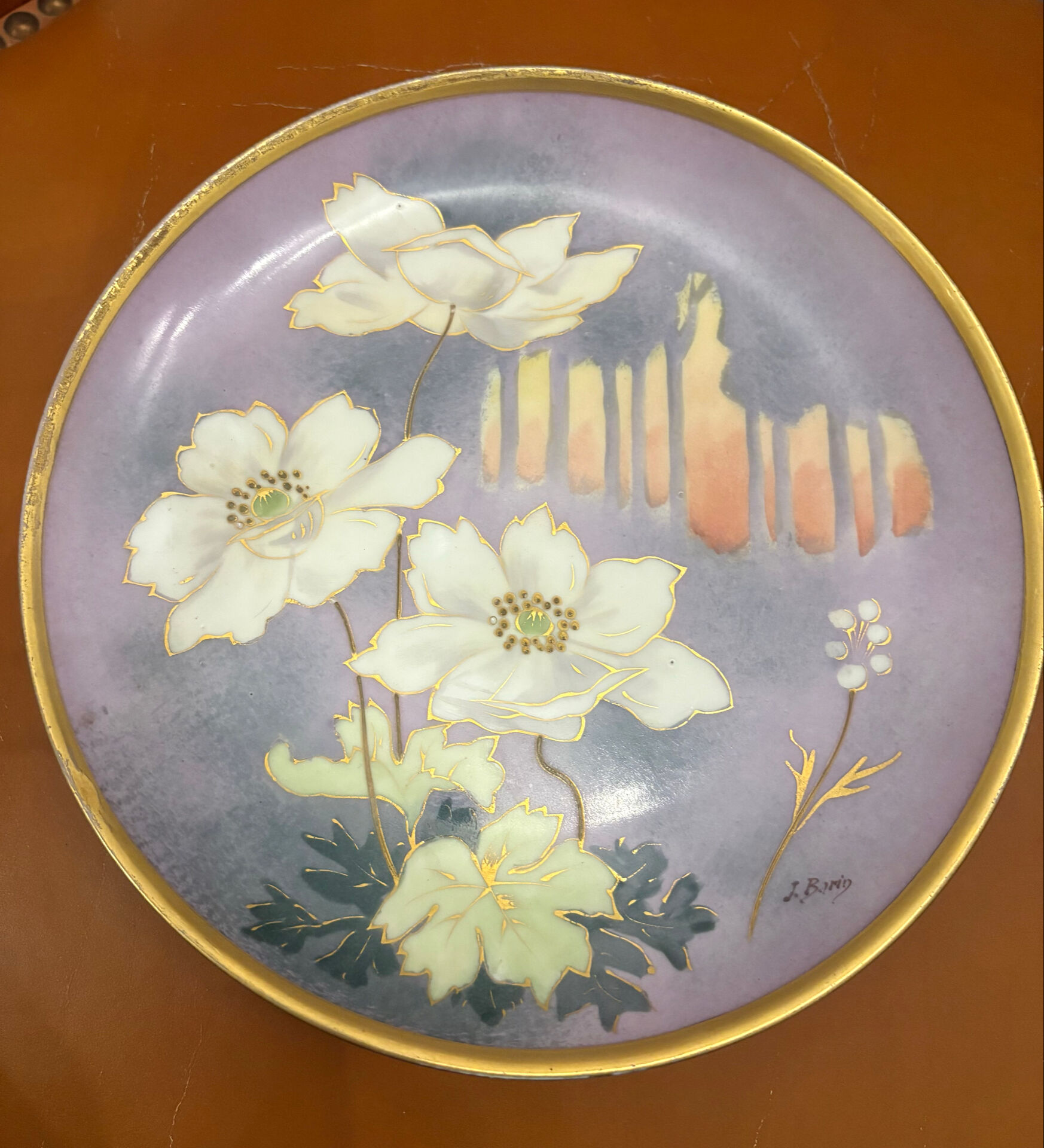 Decorative porcelain plate