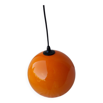 Opaline orange suspension