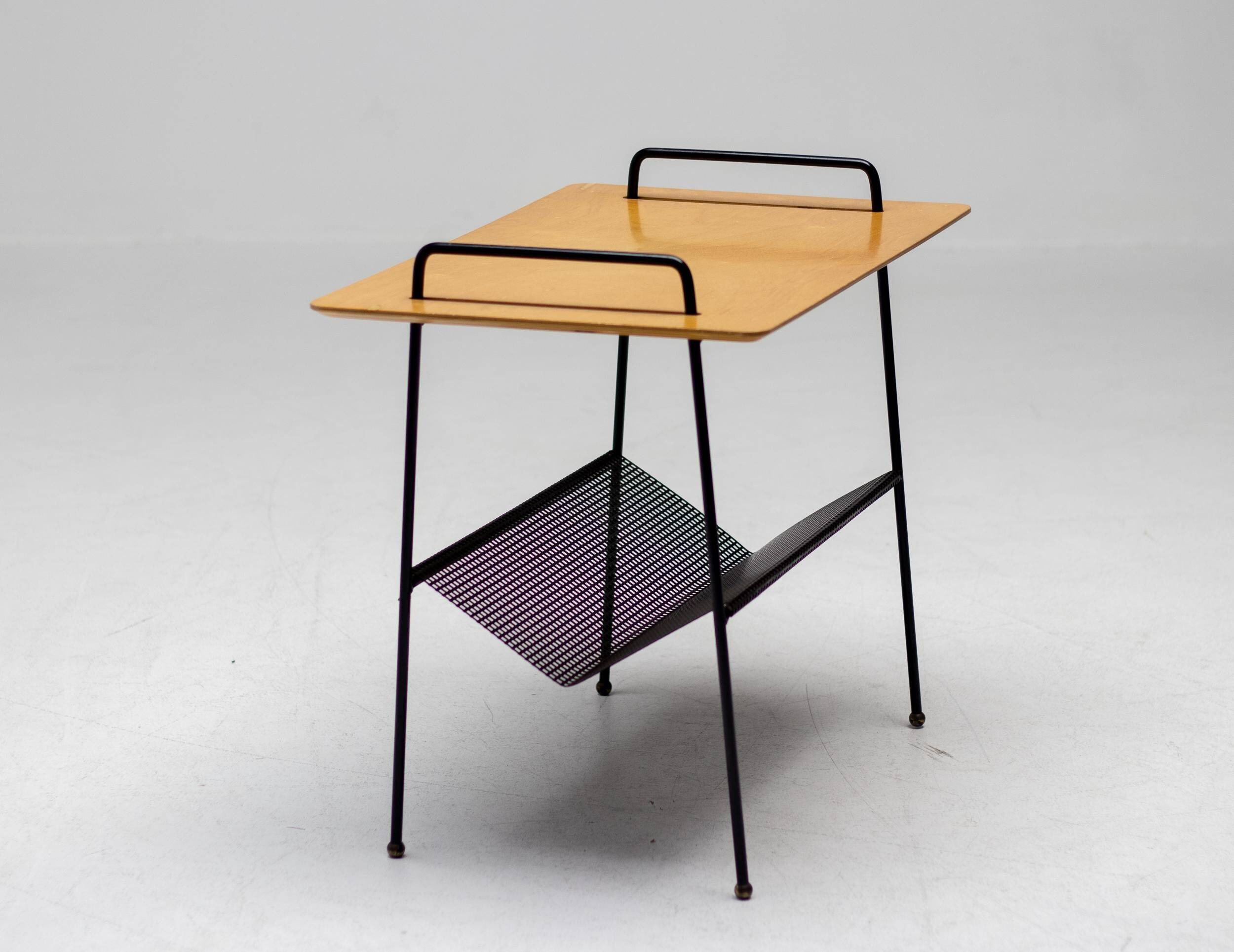 Table d'appoint Cees Braakman Pastoe dutch design industriel mi-siècle moderne 1955