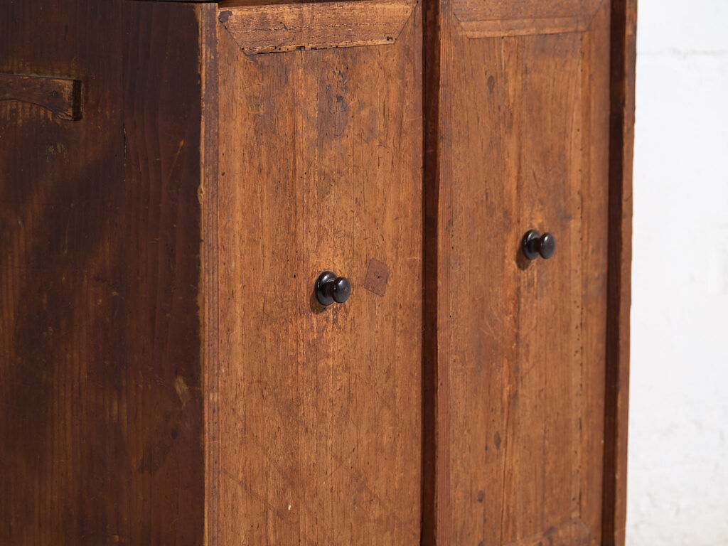 Antique cedar mizuya ko-dansu, Meiji-Taishō period (circa 1890-1925) #39