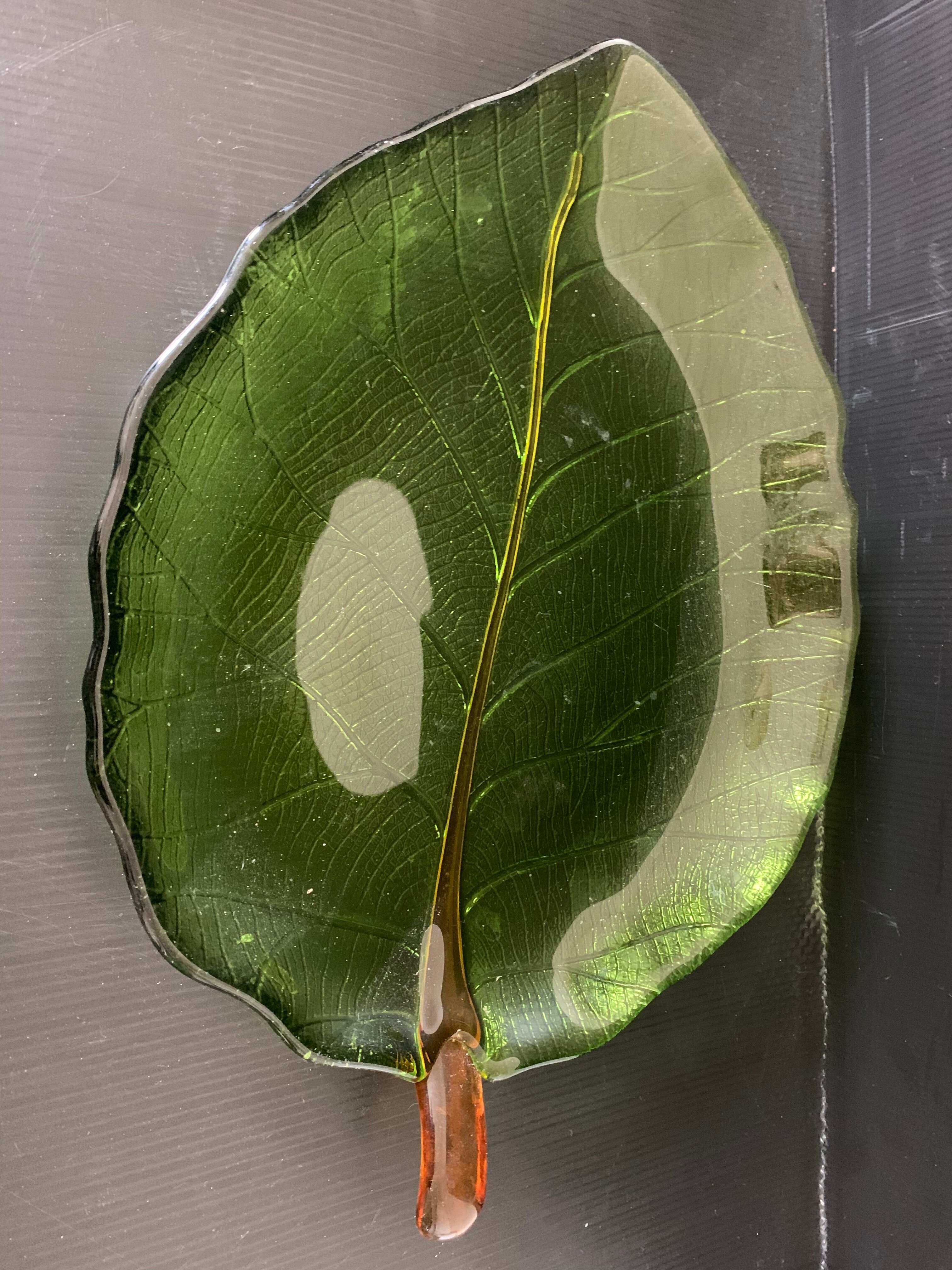 Glass plate sheet mold