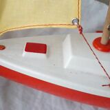 Basin sailboat