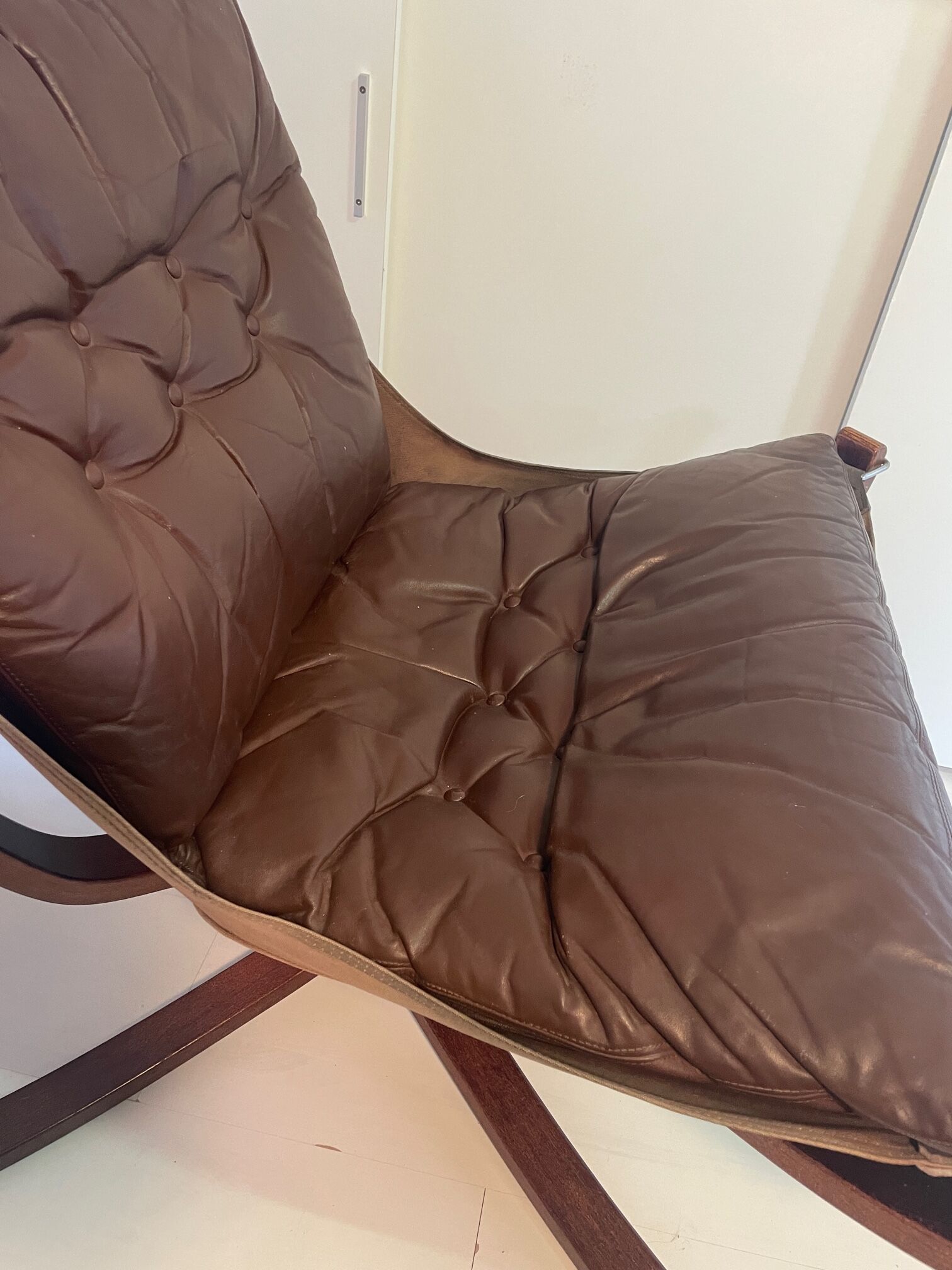 3 vintage Falcon chairs. By Sigurd Ressel for Vatne Møbler Norway. 1970's. Falcon chairs