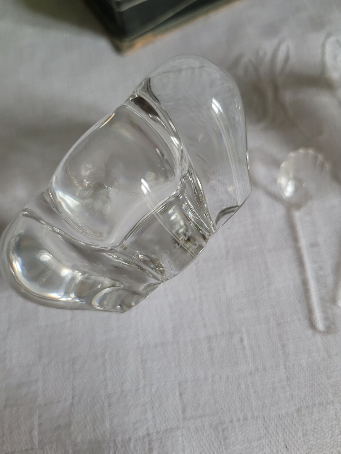 Salière et poivrière en cristal Daum