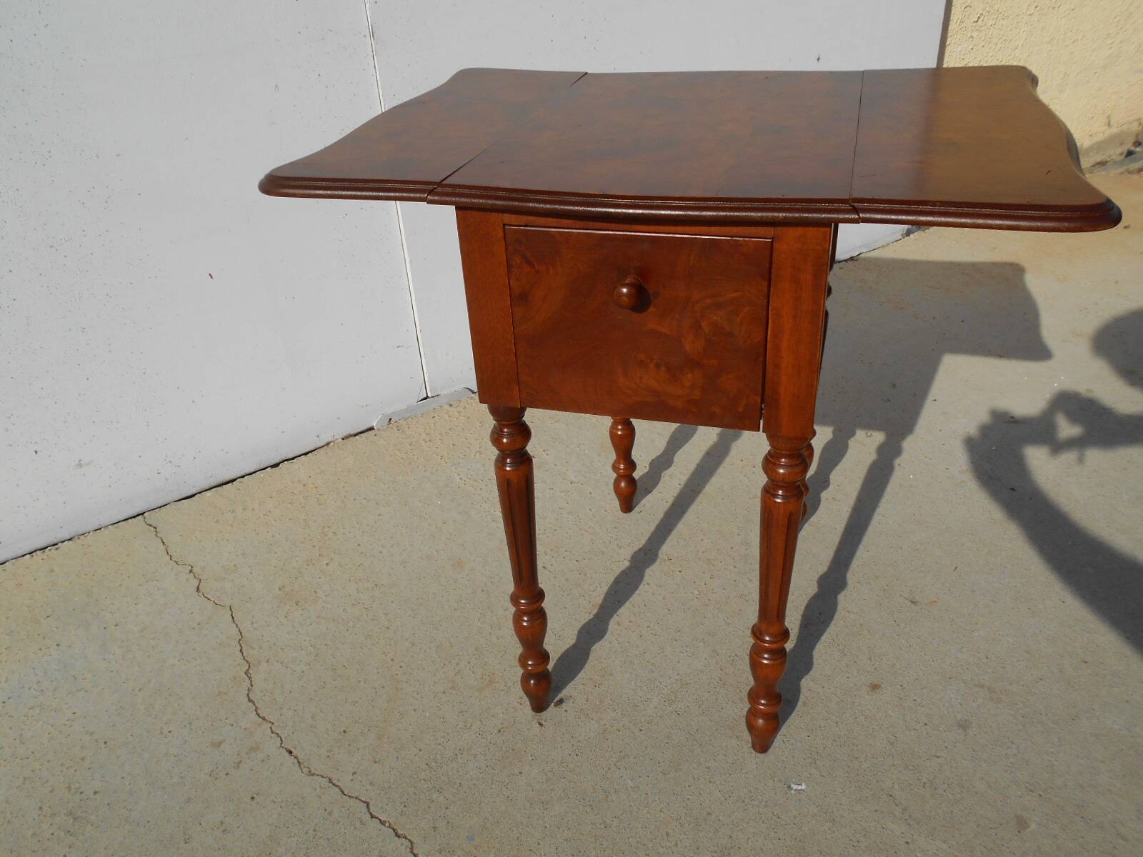 Bedside table with large flap top in burl walnut