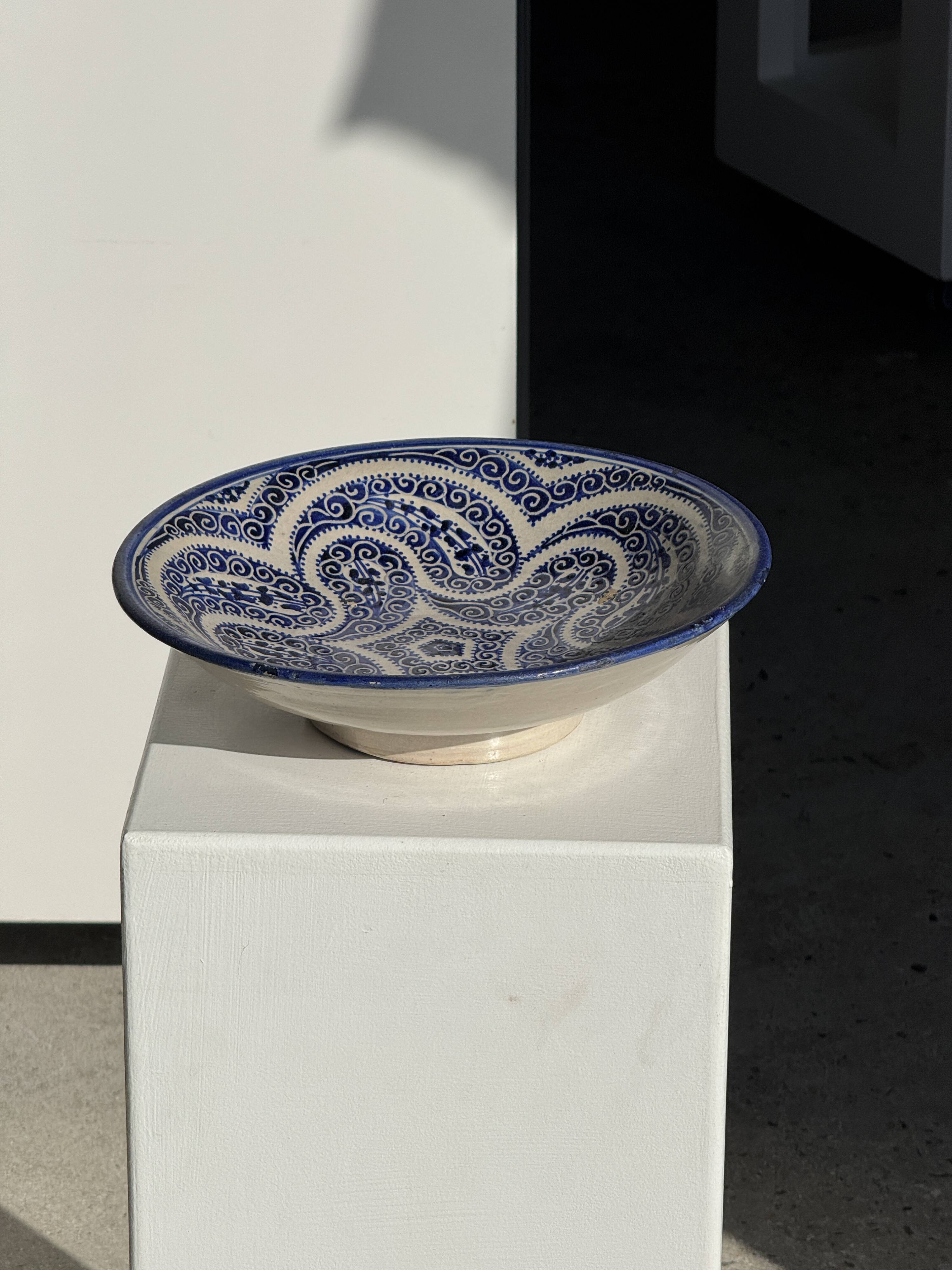 Coupe marocaine en céramique bleu de Fès D28