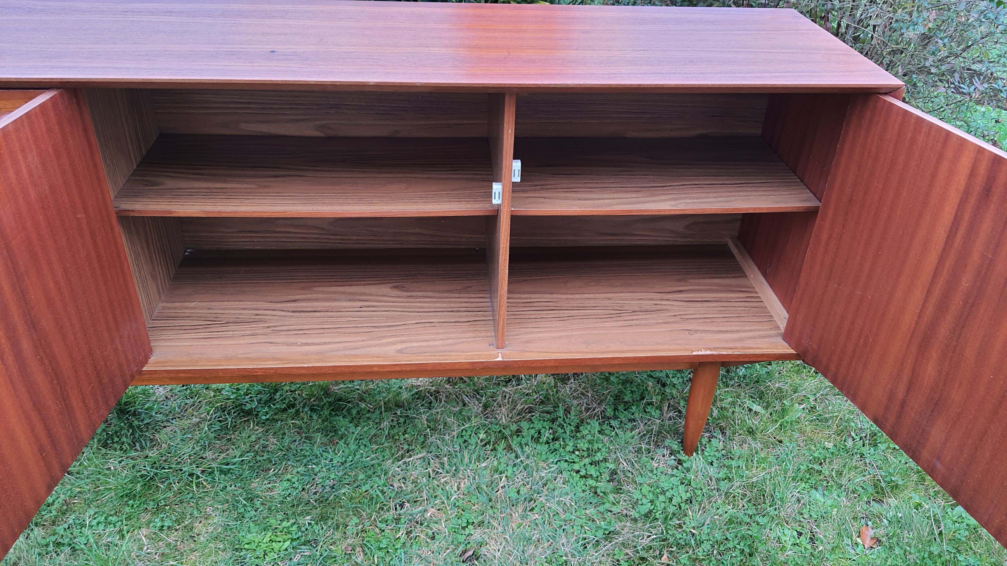 Scandinavian enfilade