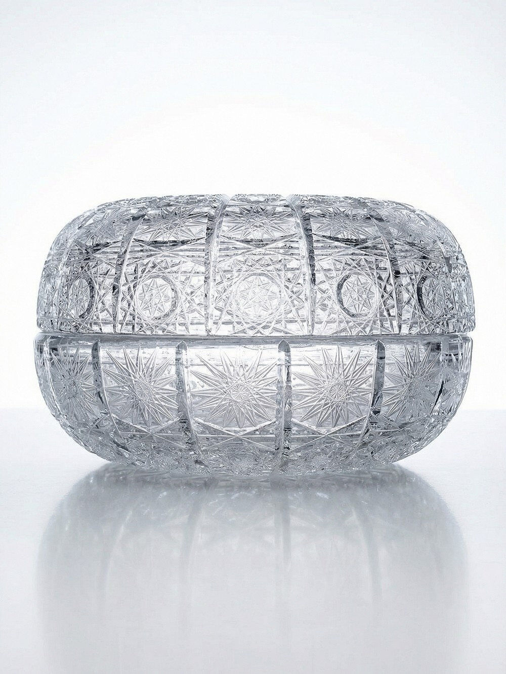 Large cut crystal box from Bohemia "Queen's Lace" vintage