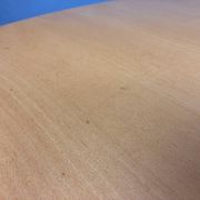 Round dining table Thonet s1047