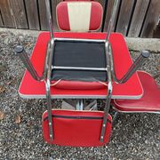 Set of 3 chairs and retro bar table