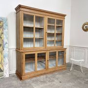 Bibliothèque vitrée 1930