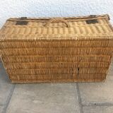 Vintage wicker malle